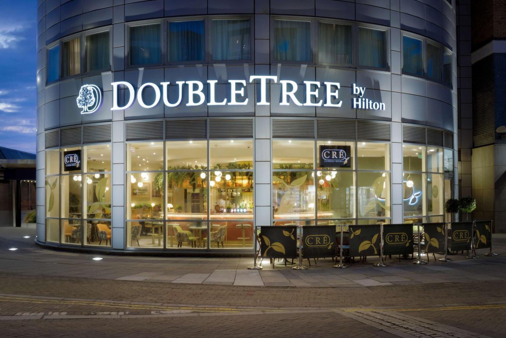 Doubletree By Hilton London Chelsea Hotel Exterior photo